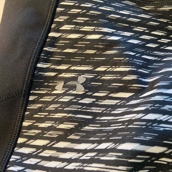 Under armor yoga pants - Picture 7 of 7